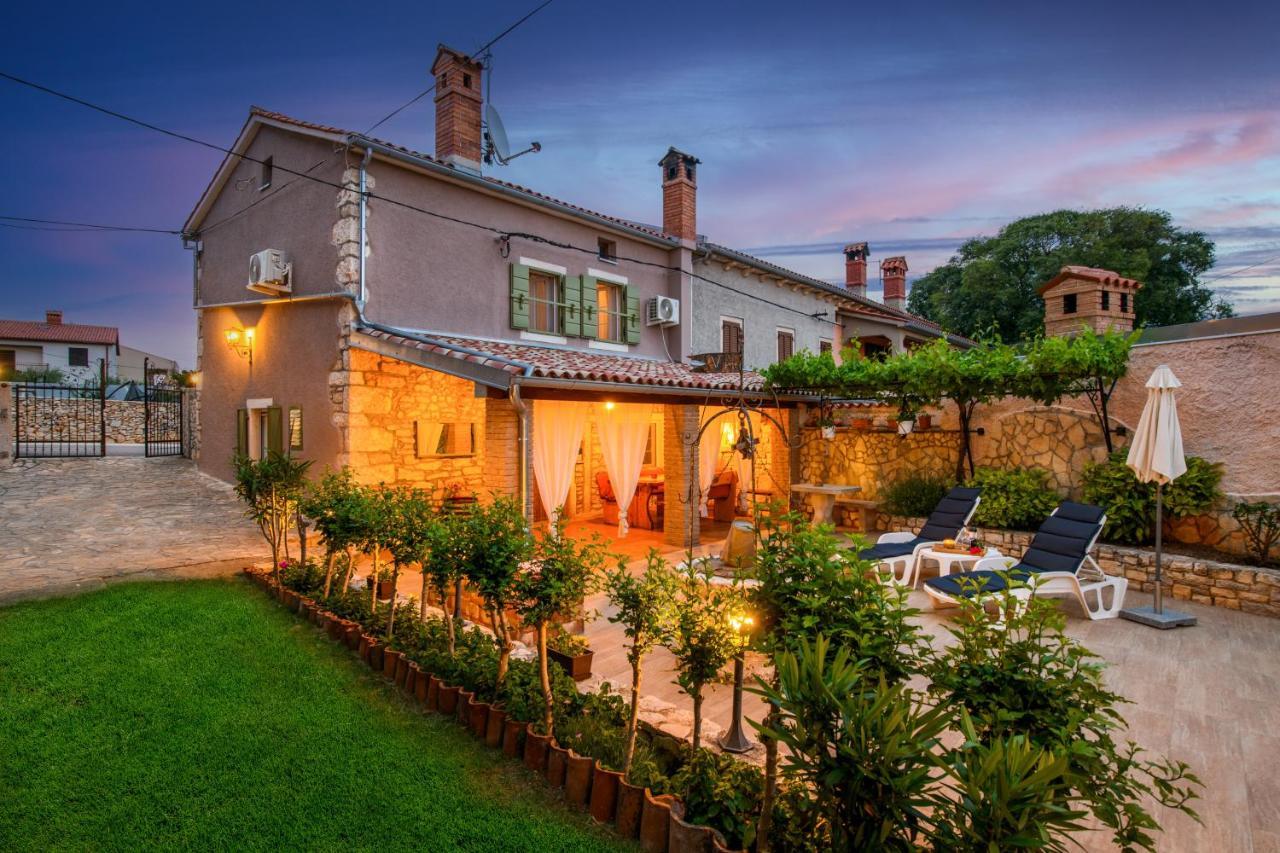 Rustic Istrian House Varesco กรินิตซา ภายนอก รูปภาพ