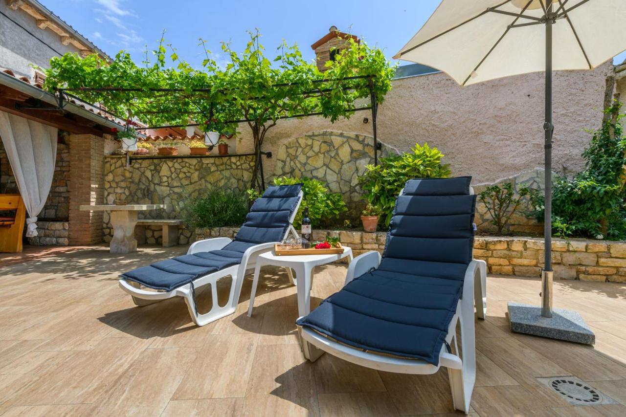 Rustic Istrian House Varesco กรินิตซา ภายนอก รูปภาพ