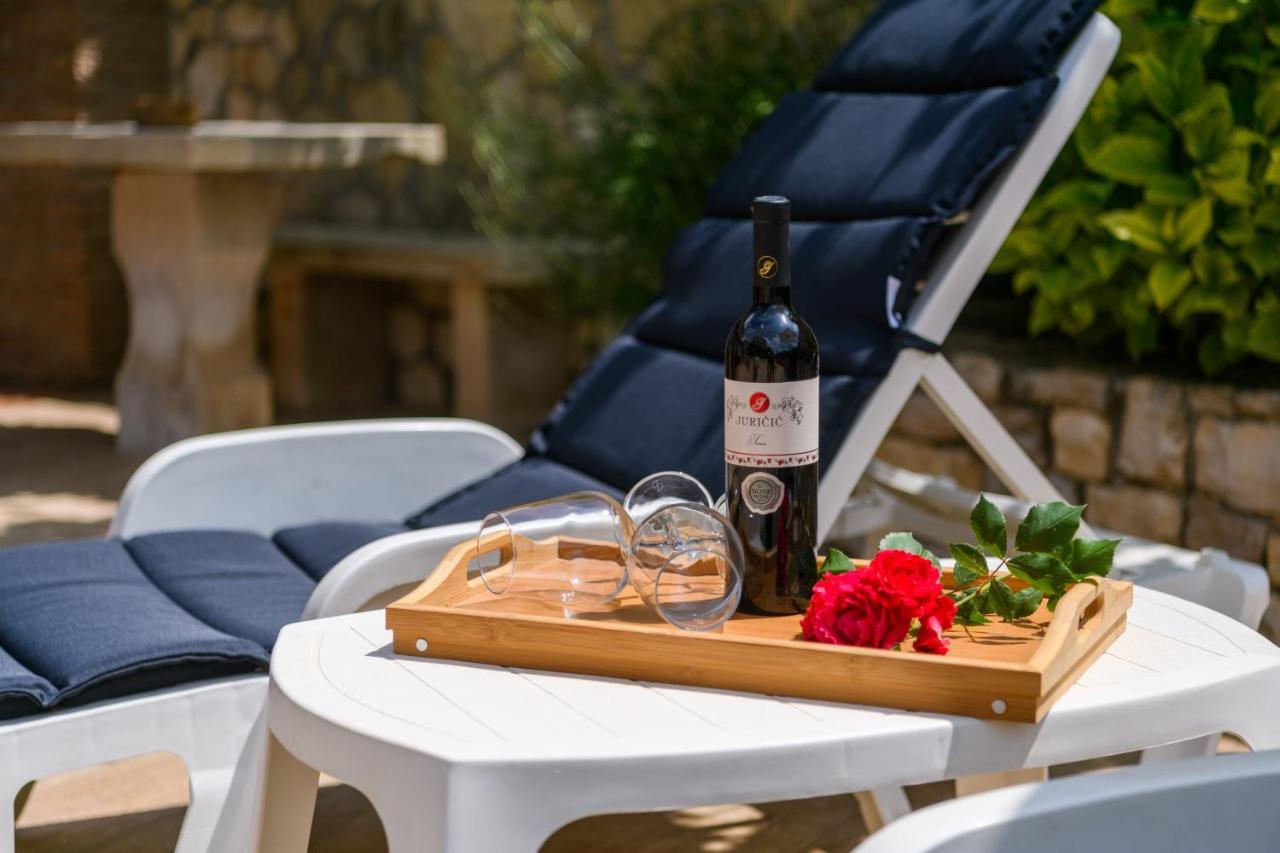 Rustic Istrian House Varesco กรินิตซา ภายนอก รูปภาพ