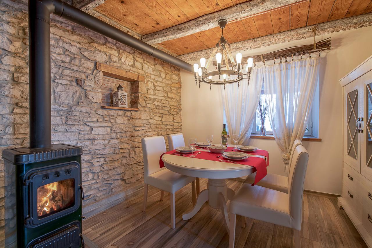 Rustic Istrian House Varesco กรินิตซา ภายนอก รูปภาพ