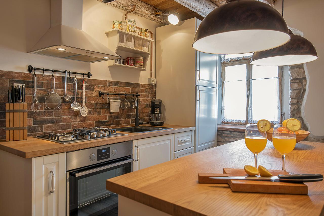 Rustic Istrian House Varesco กรินิตซา ภายนอก รูปภาพ