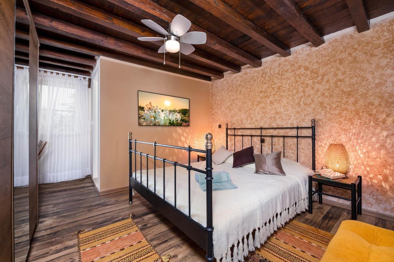 Rustic Istrian House Varesco กรินิตซา ภายนอก รูปภาพ