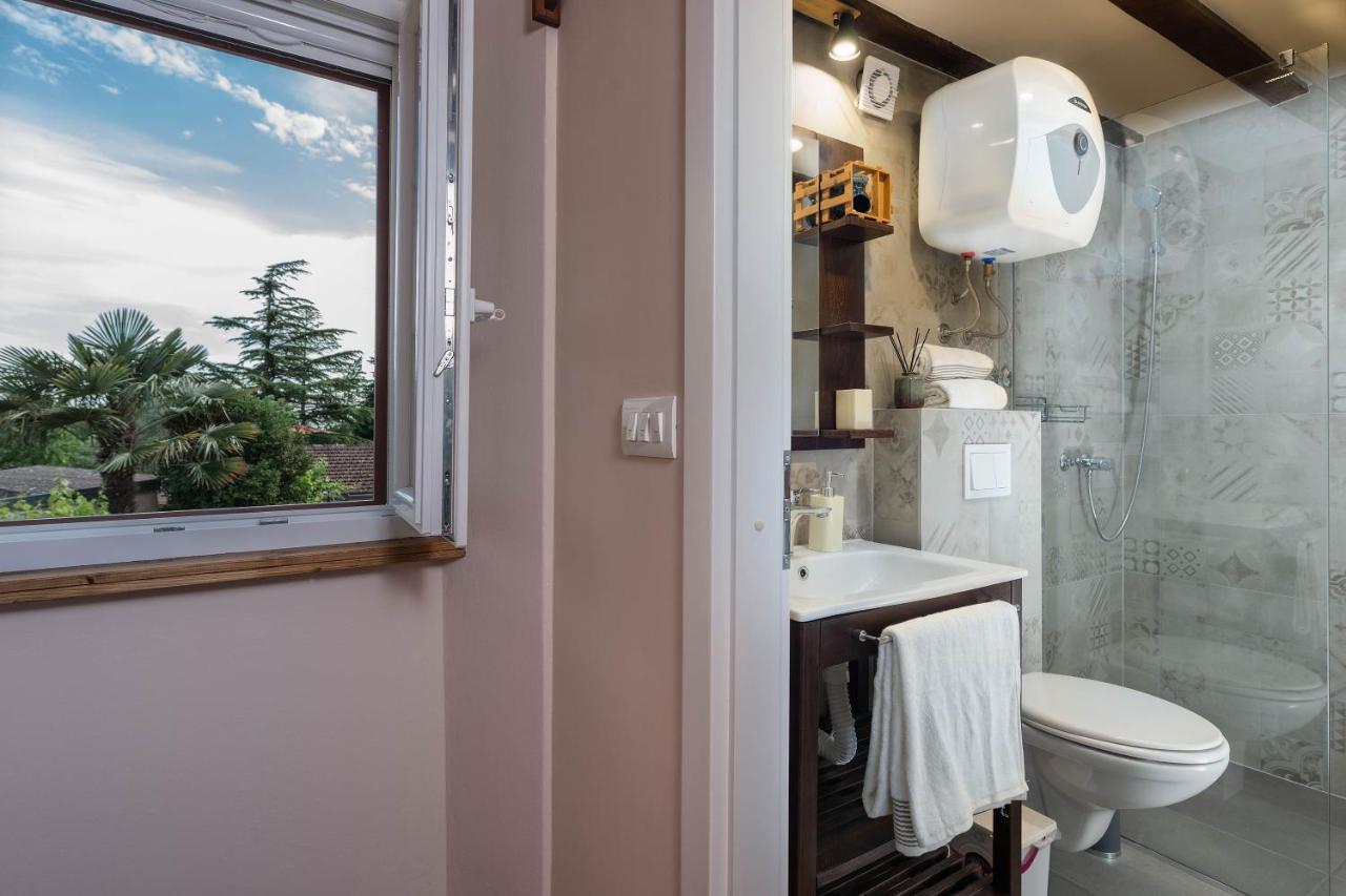 Rustic Istrian House Varesco กรินิตซา ภายนอก รูปภาพ